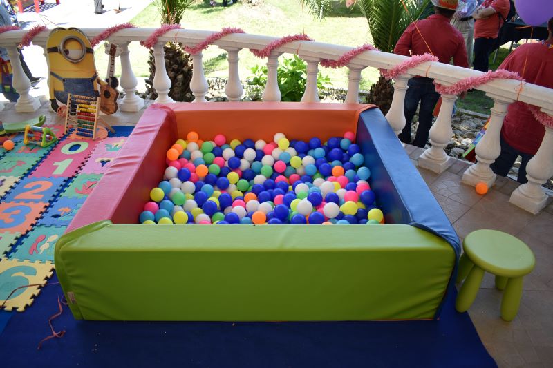 Piscina de Bolas para Criancas